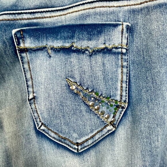 BAMBOO Y2K Low-Rise Faded Mid-Wash Embroidered Studded Skinny Jeans Womens 9/10 - Picture 8 of 14